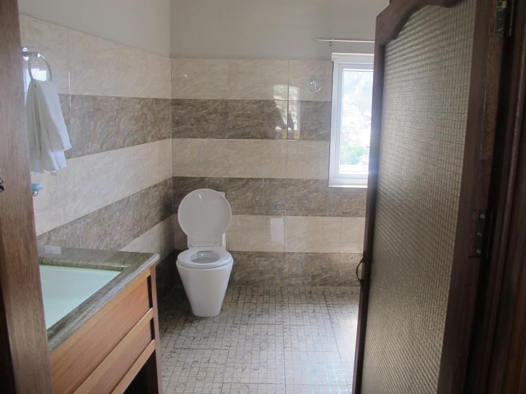 Auberge Le Rajah Quatre Bornes Rum bild